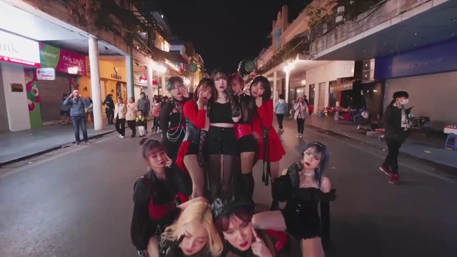 Shy - Tô Châu, Triệu Vy