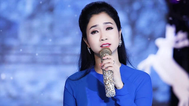 Màu Xanh Noel - Phương Anh Bolero