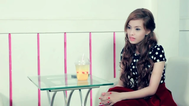 Facebook Tình Yêu | Lyna Thùy Linh, Hoàng Phúc Thiên