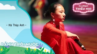Bánh Trôi Nước - Hà Thùy Anh và Clb Blue Star