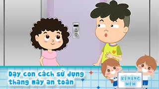 Dạy con cách sử dụng thang máy an toàn