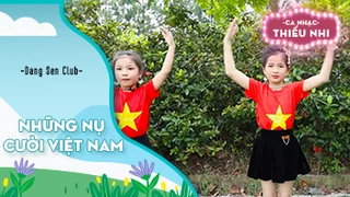 Nhảy Những nụ cười Việt Nam - Biểu diễn Dáng Sen Club