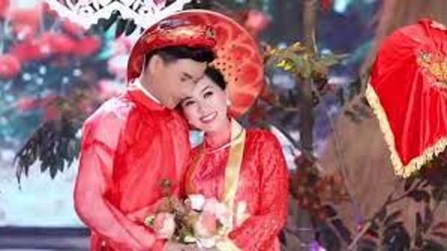 LK Chuyện Tình Chôm Chôm - Hồng Phượng, Huỳnh Thật