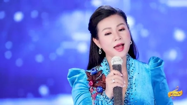 Liên Khúc Nỗi Buồn Đêm Đông, Chuyện Tình Người Đan Áo (Đêm Huyền Thoại) - Ân Thiên Vỹ, Dương Hồng Loan