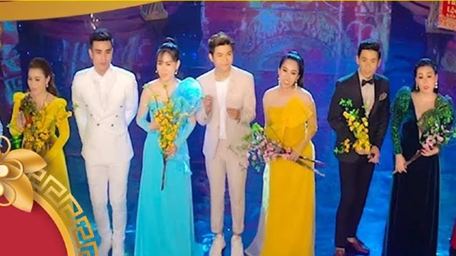 Liên Khúc Xuân Yêu Thương - Hồng Phượng, Lưu Ánh Loan, Ý Linh, Lưu Trúc Ly, Huỳnh Thật & Nhiều Ca Sĩ