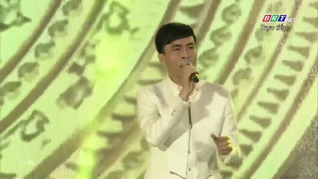 Hào Khí Việt Nam - Nhóm FM