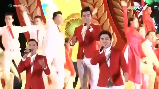 Tiến Bước Dưới Quân Kỳ - Nhóm FM