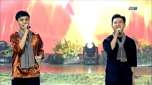 Nam Bộ Kháng Chiến - Nhóm FM 